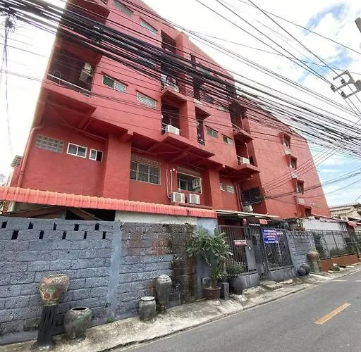 Apartment Ratanawong Place 301